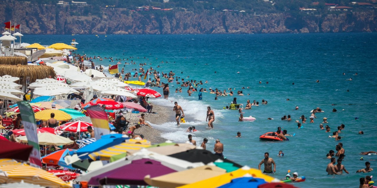 Turizmcilerden Yunan adası isyanı! "Vatan haini olduk"