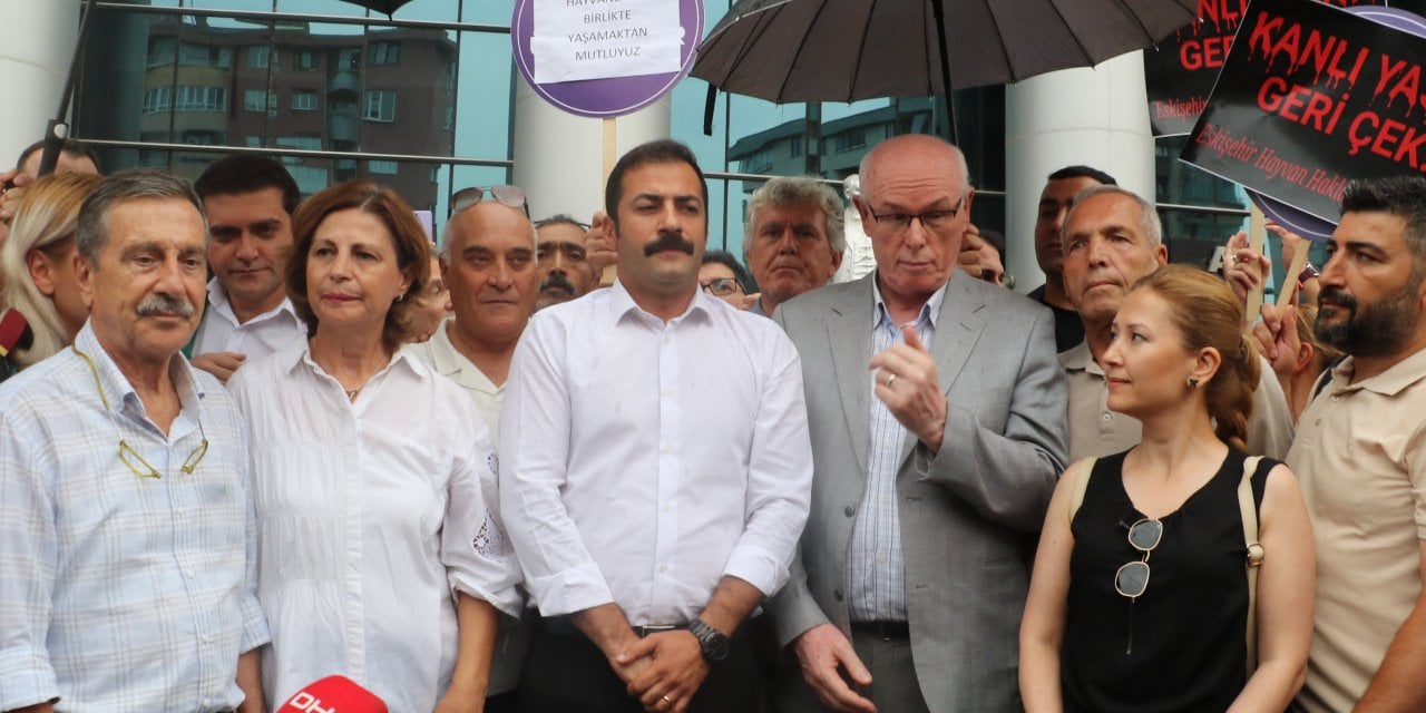 Sokak hayvanları protestolarına katılmıştı: CHP Eskişehir İl Başkanı Talat Yalaz ifade verdi