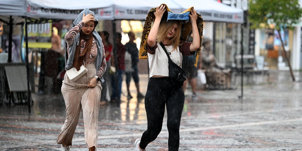 İstanbul'u esir alacak yağmur geliyor! 15 kent için sarı kodlu uyarı