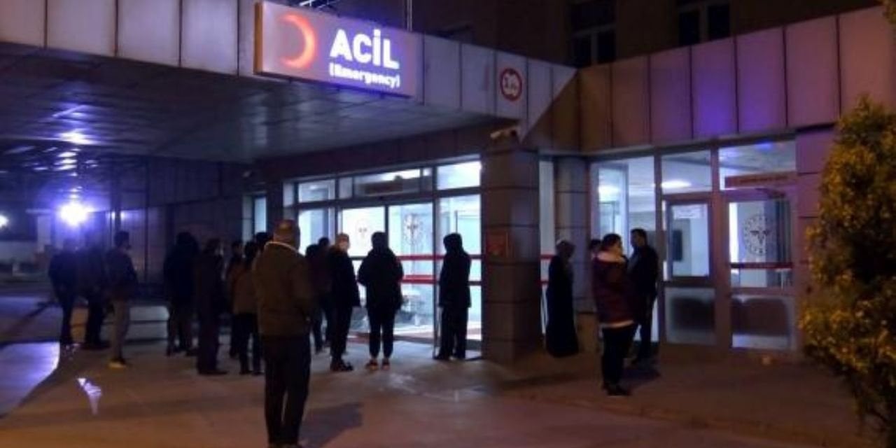 İzmir'de farklı fabrikalarda çalışan 40 işçi hastaneye kaldırıldı