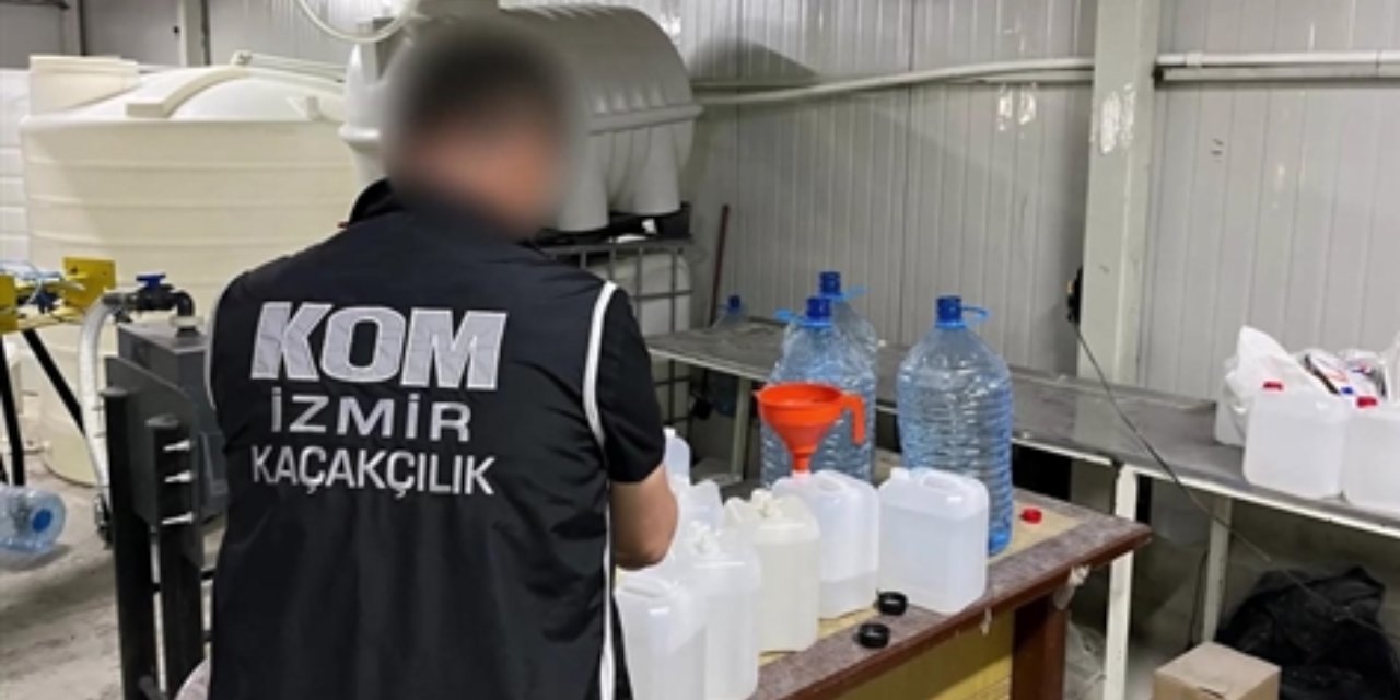 İzmir'de kaçakçılık operasyonu; 8 gözaltı