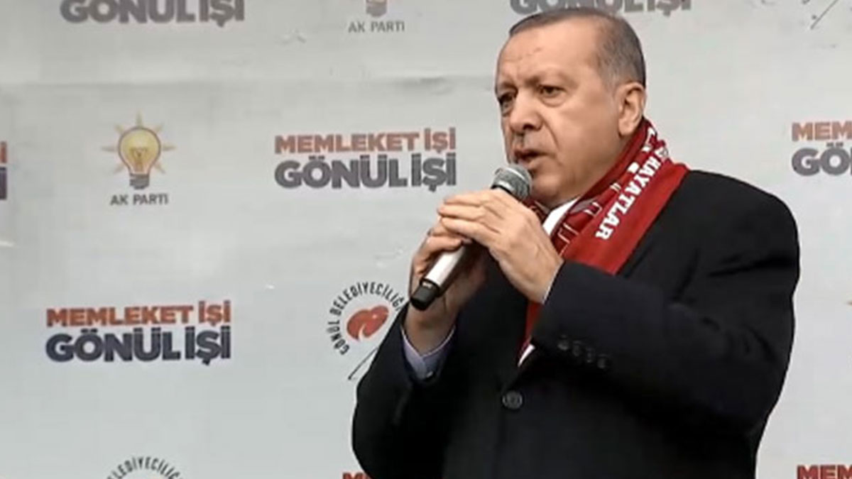 Erdoğan: Hanım kardeşlerime bakıyorum, herkes istediği gibi giyiniyor