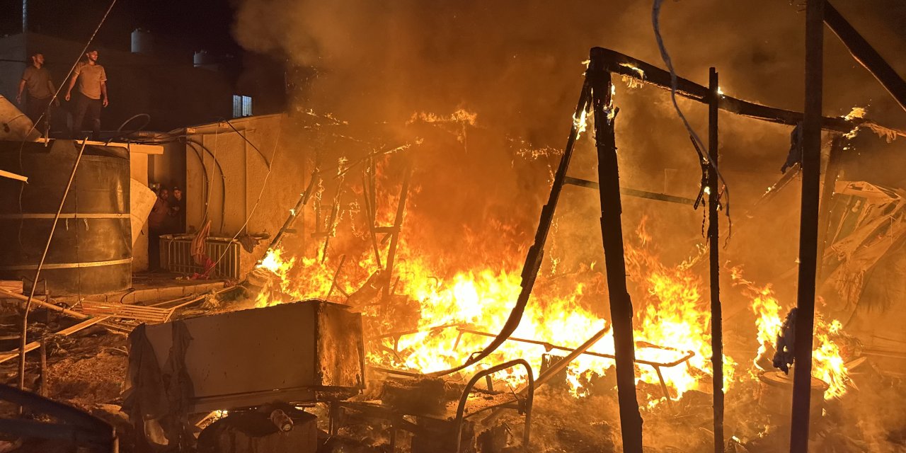 İsrail bu seferde hastane bahçesindeki çadırlara saldırdı: Çok sayıda ölü ve yaralı var