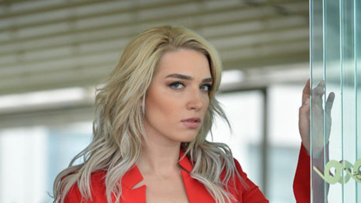 A Haber sunucusunun astronomik saati!