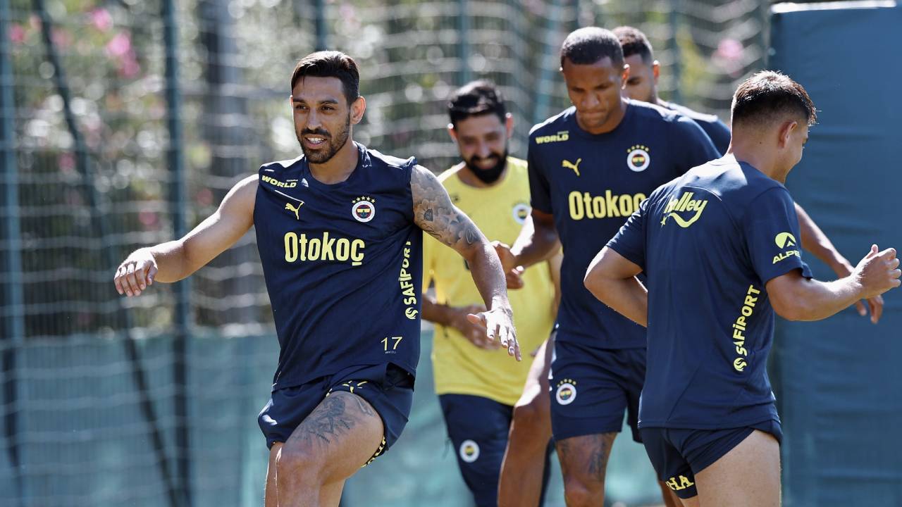 Fenerbahçe'de Süper Lig mesaisi