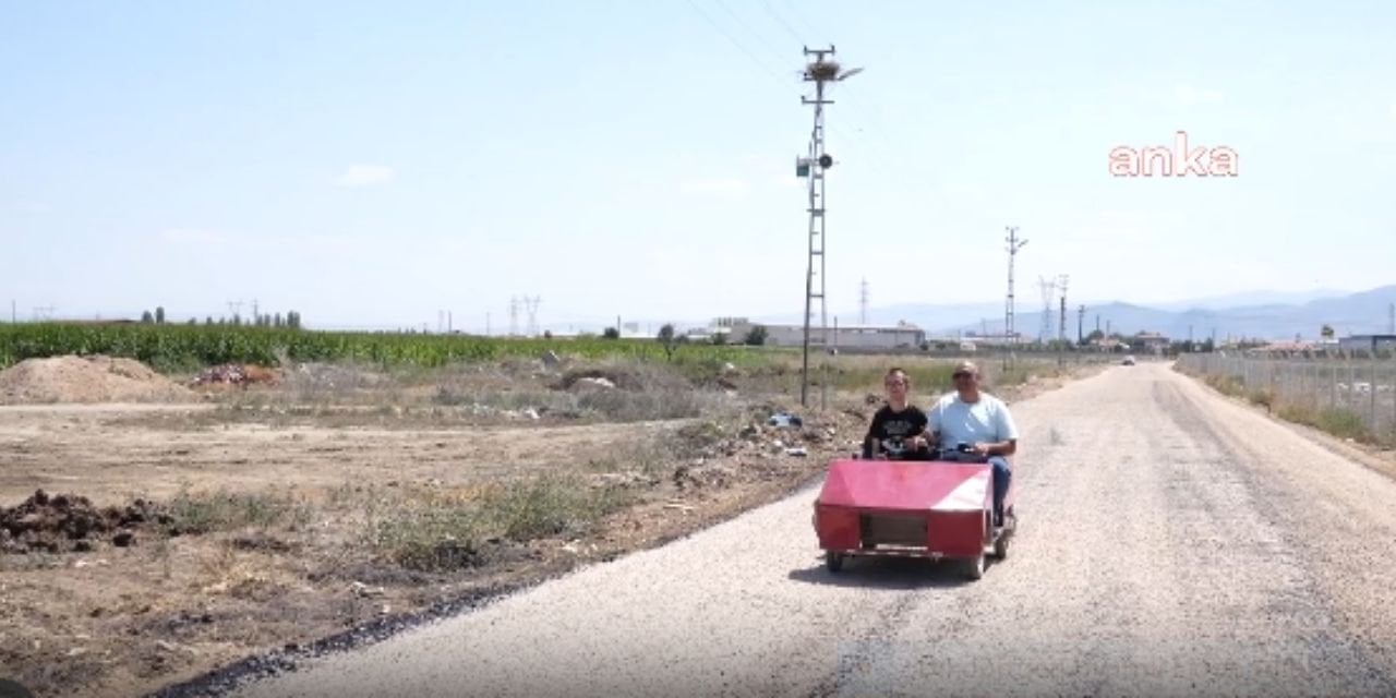 Afyonkarahisar Belediyesi'nden engelli baba ve oğula destek