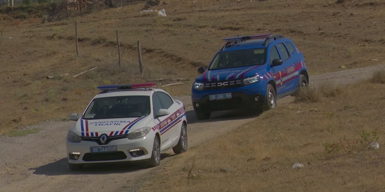 Altındağ'daki  köpeklerin atıldığı ölüm çukurana giriş çıkışlar yasaklandı