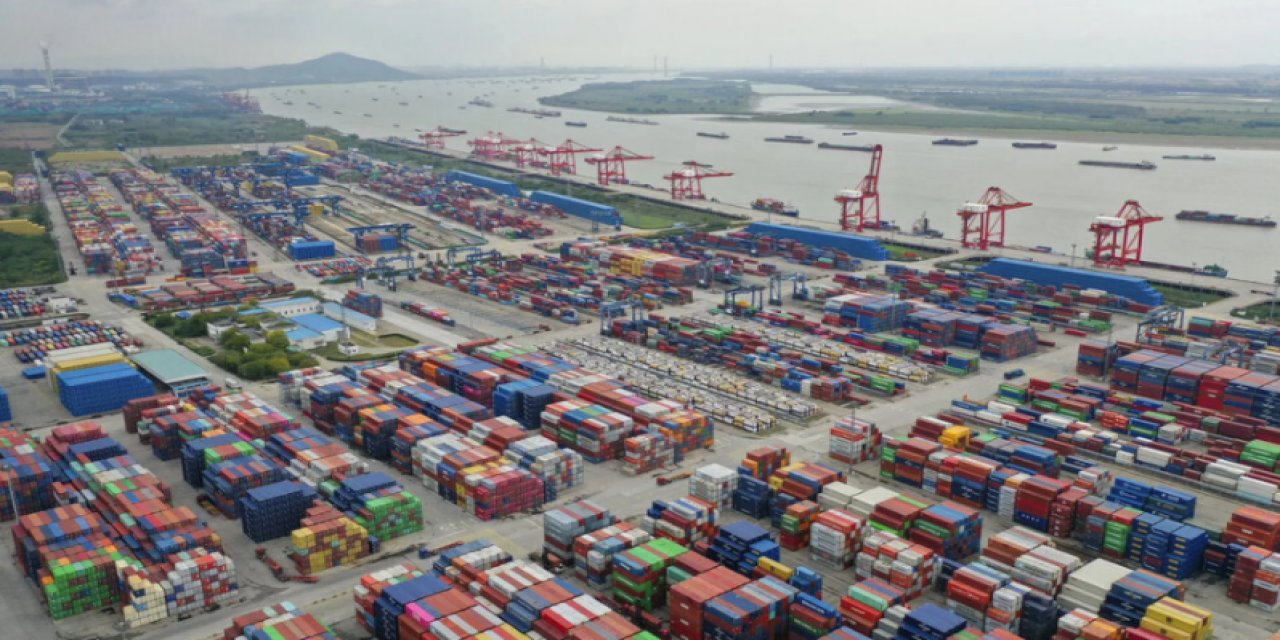 Limanda yük gemisinde korkutan patlama