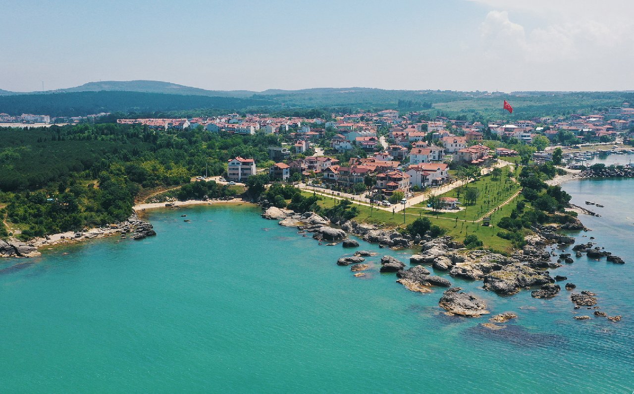 Karadeniz'in İstanbul'un dibindeki incisine bu yaz turist akını var. Akdeniz'i aratmıyor