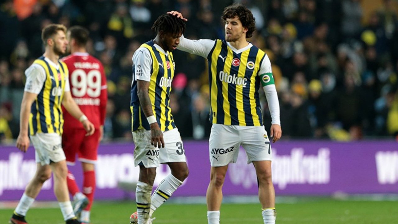 Fenerbahçe'nin kamp kadrosunda Fred ve Ferdi detayı