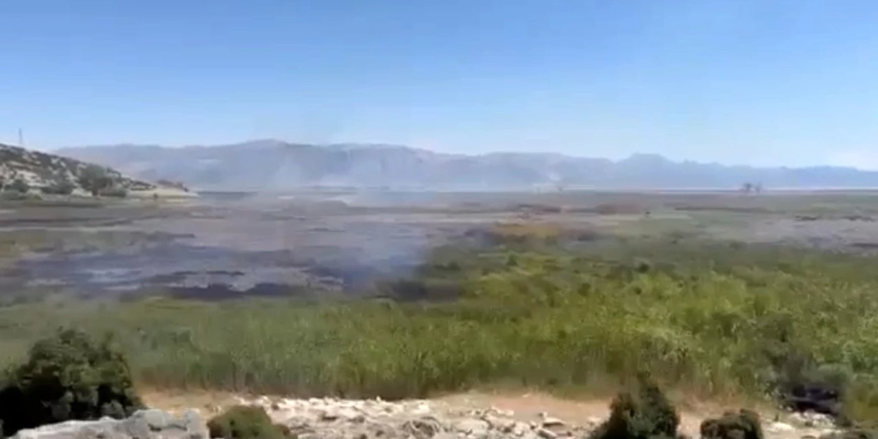 Eğirdir Gölü fokur fokur kaynadı