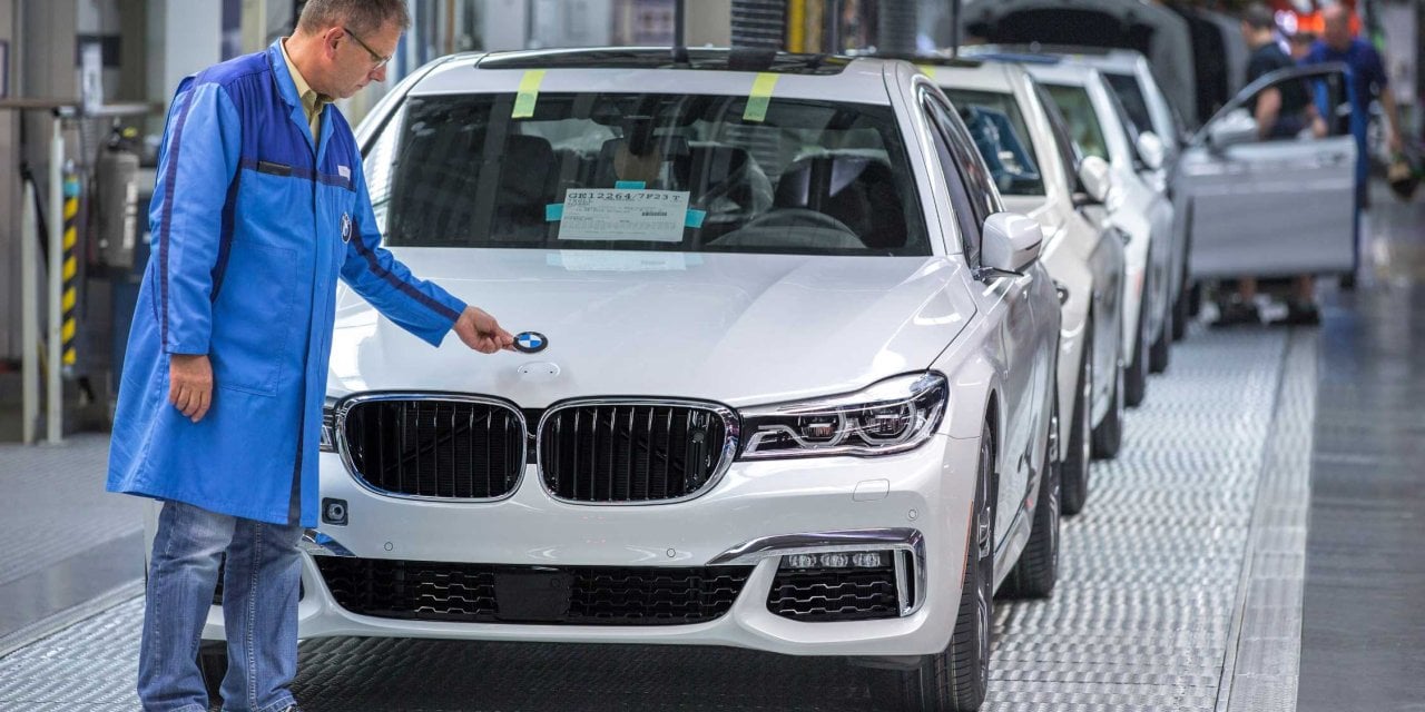 BMW yaklaşık 1 milyon aracını geri çağırdı! Nedeni korkuttu