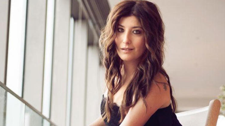 Ünlü oyuncu evlendiğini Instagram'dan duyurdu