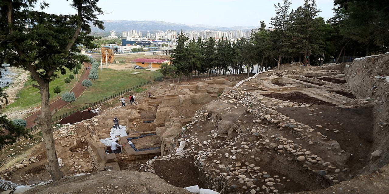 Mersin'de 9 bin yıllık Yumuktepe Höyüğü'nde 30. dönem kazıları başladı