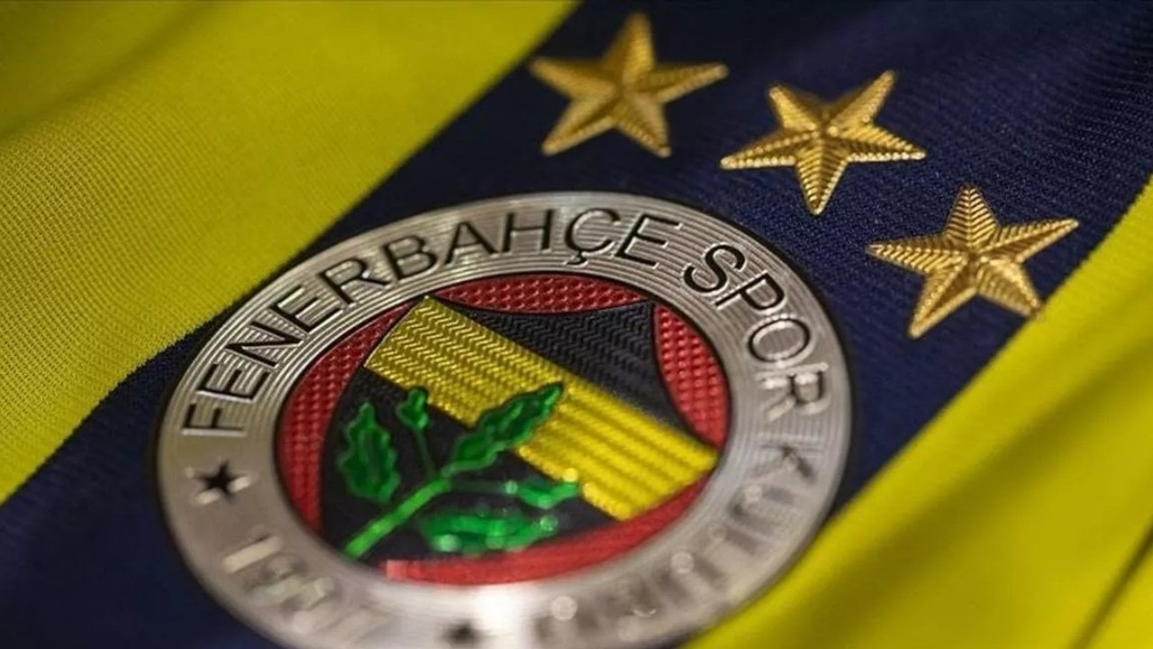 Fenerbahçe transferi duyurdu!