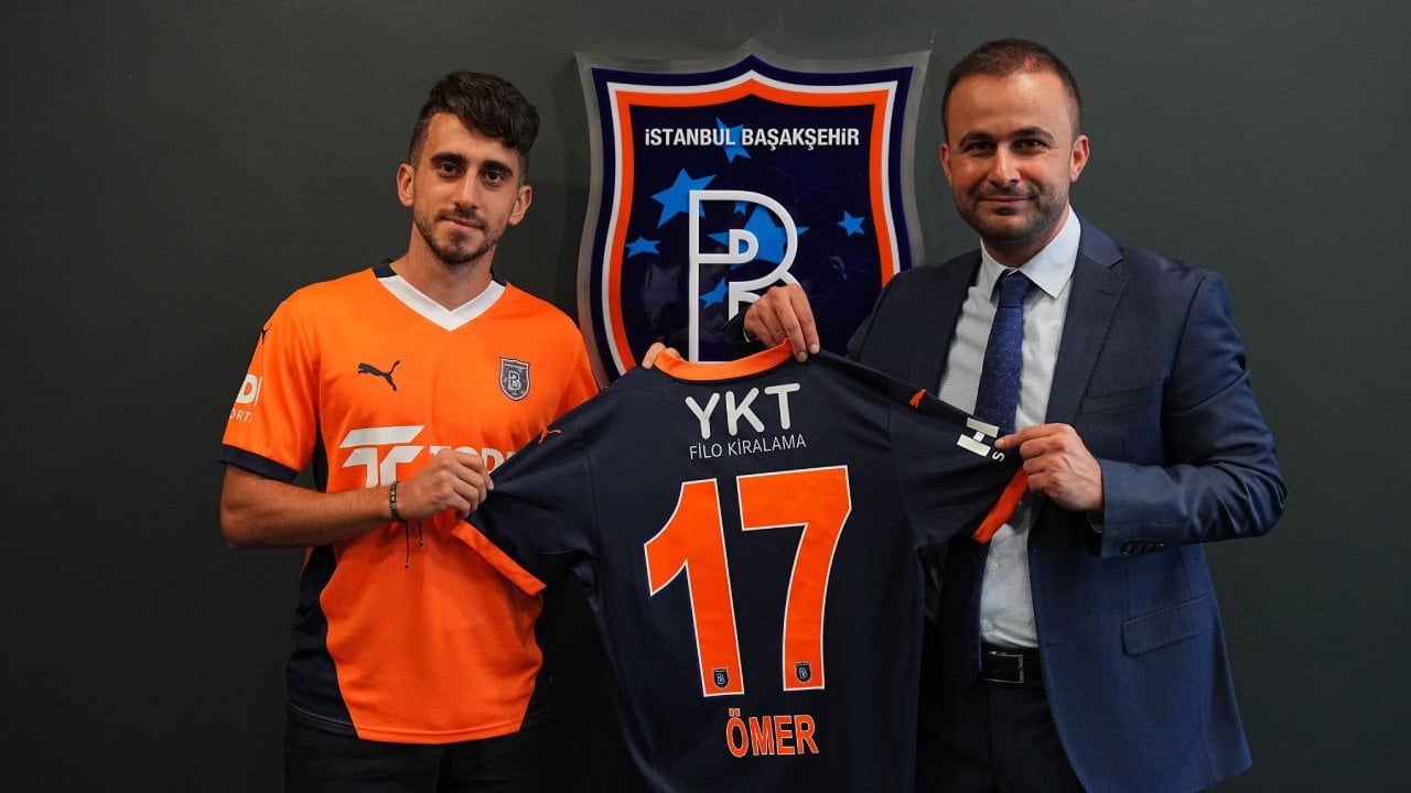 Başakşehir yeni transferini duyurdu!