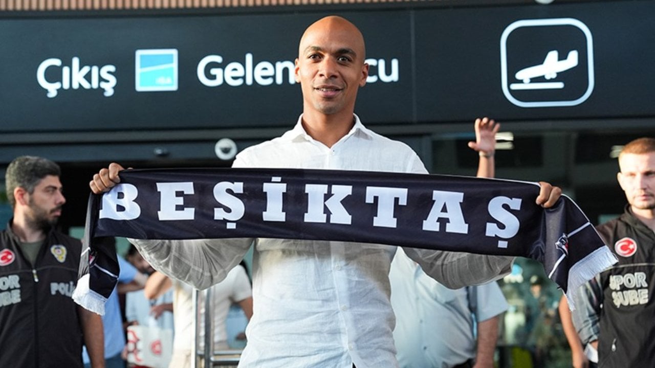 Beşiktaş Joao Mario'nun lisansını çıkardı!