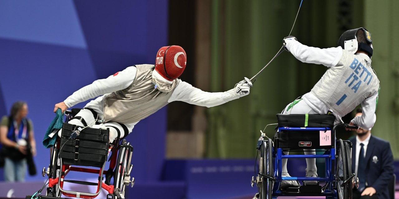 Milli sporcu Hakan Akkaya, bronz madalya için yarışacak!