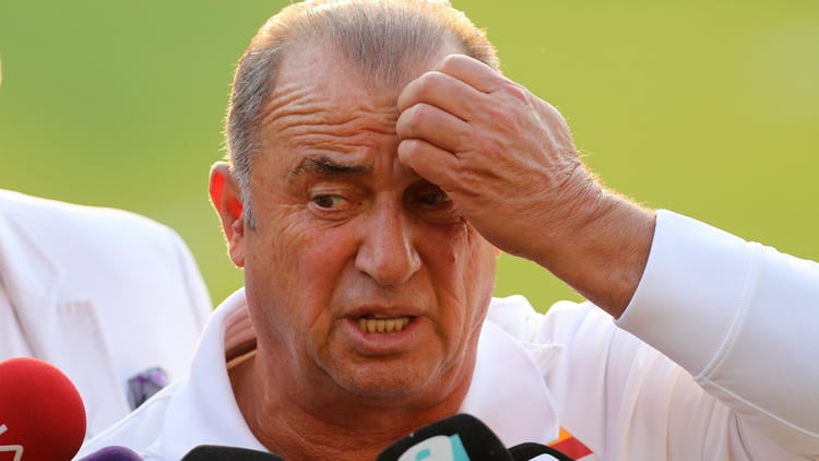 G.Saray'da işler iyice karıştı! Fatih Terim'den flaş karar...