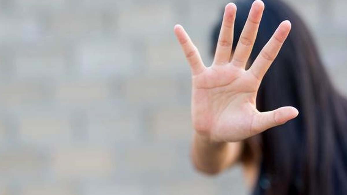 İğrençliğin böylesi! Anne-baba ve 11 kişi gözaltında