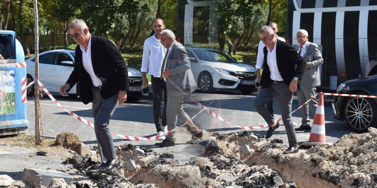 Hacıosmanoğlu'nu Manisa'da şaşırtan manzara! Üzerinden atladı