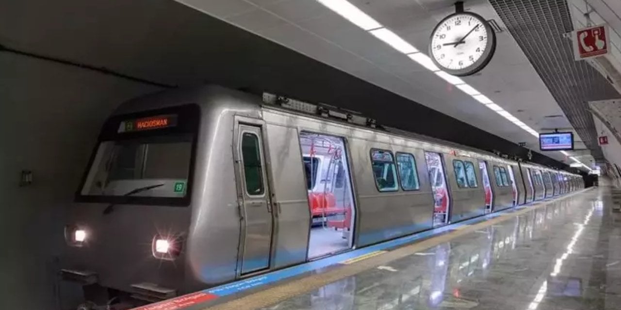 İstanbul'da metro arızası M2 Yenikapı-Hacıosman metro hattında arıza yaşandı