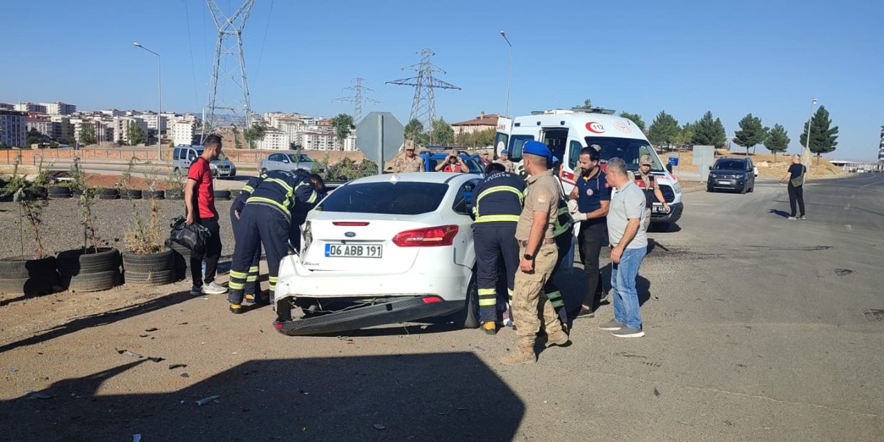 Siirt'te feci kazada çok sayıda kişi yaralandı