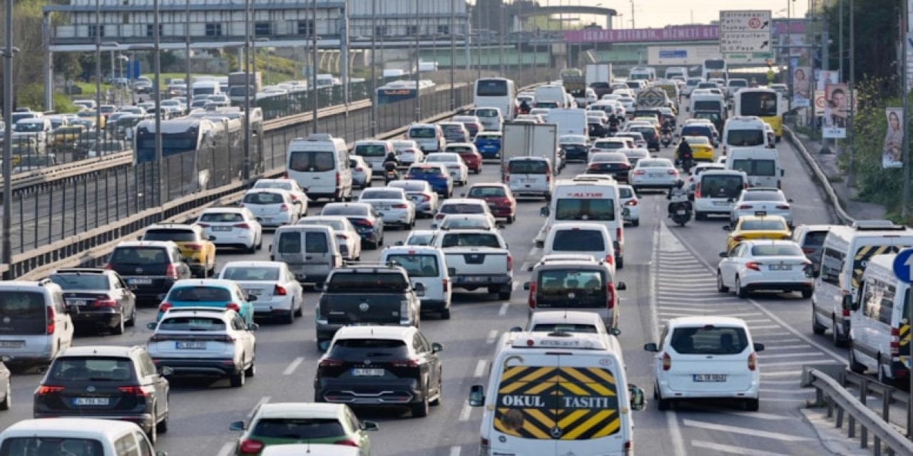 İstanbul'da bugün bazı yollar trafiğe kapatılacak!