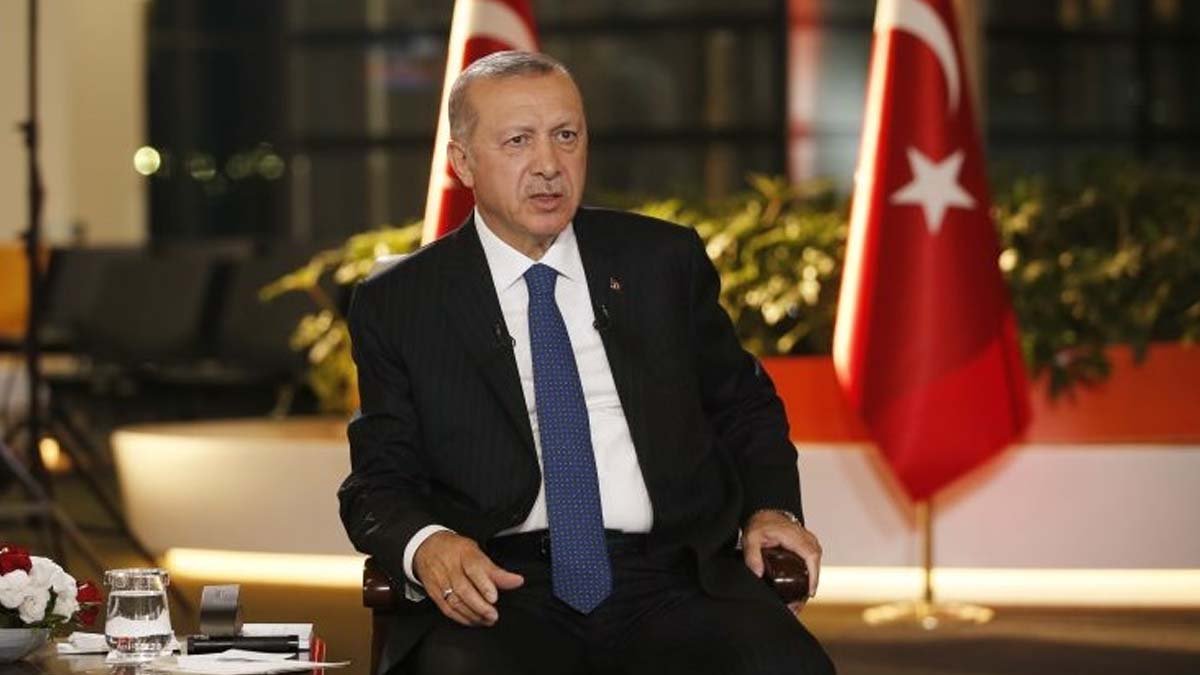 Erdoğan kendisini Atatürk'e benzetti! 'Benim de başıma geliyor'