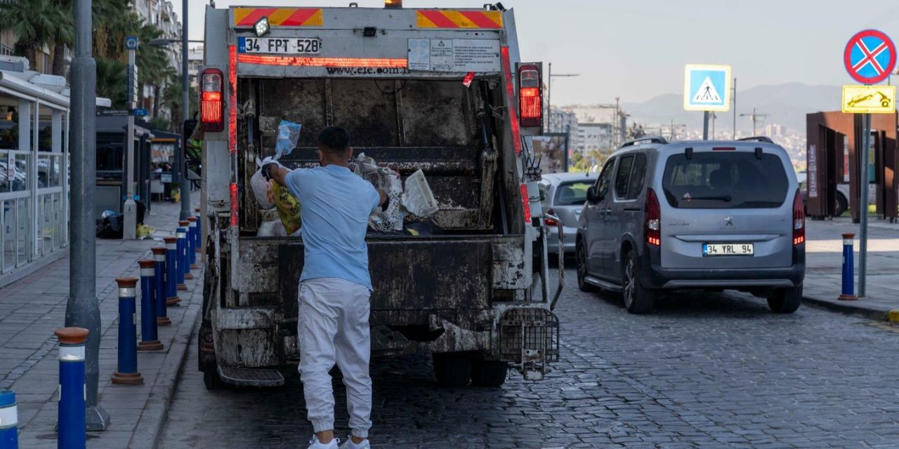 İzmir'in çöpünün günlük toplanma maliyeti 3 milyon TL ve 22 bin km!