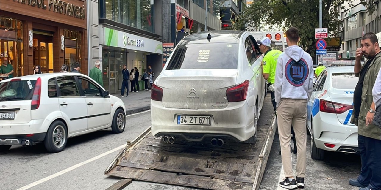 Abartı egzoz ve havalı süspansiyonla yakalandı otomobili çekildi