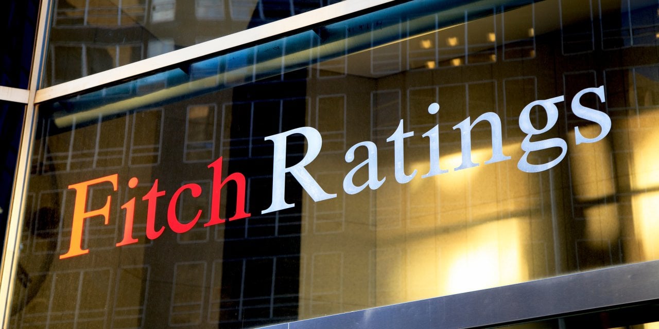 Fitch'ten kredi notu yükseltme kararı daha