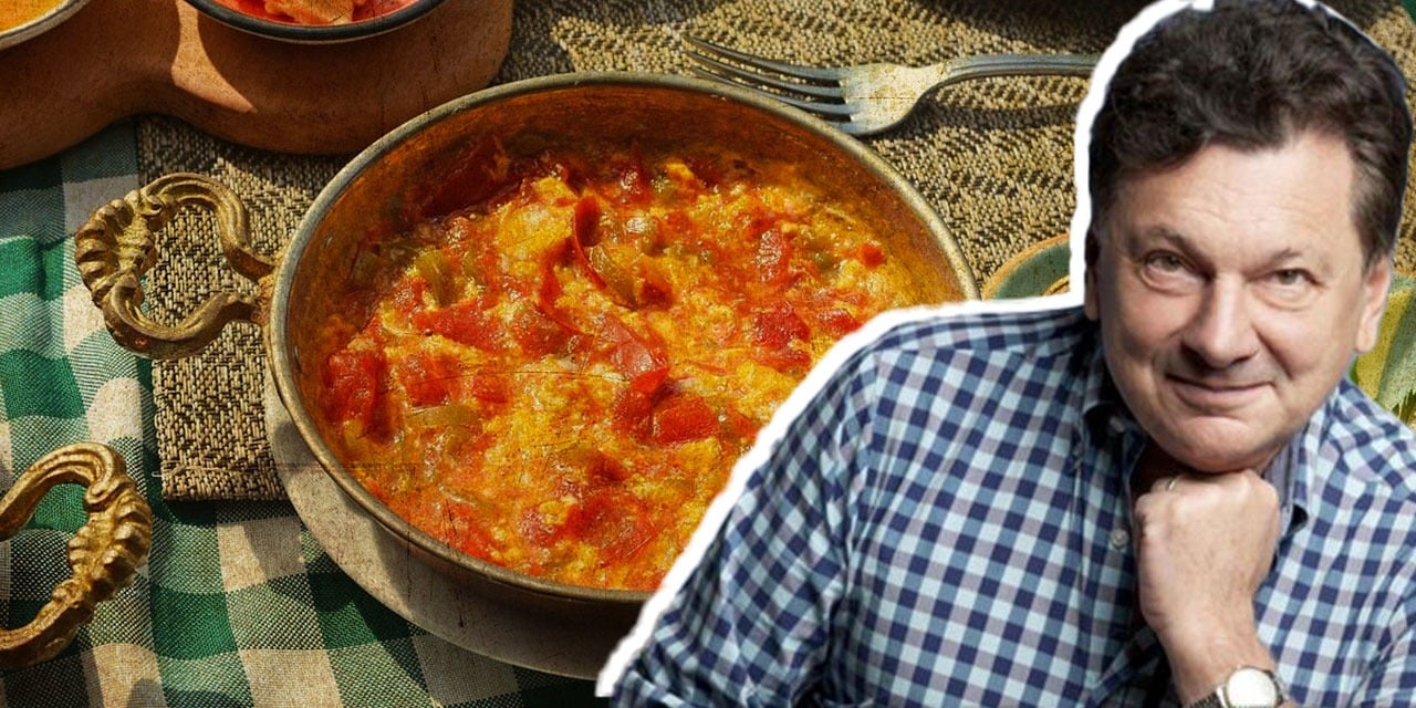 Menemen peynirli mi olmalı peynirsiz mi?