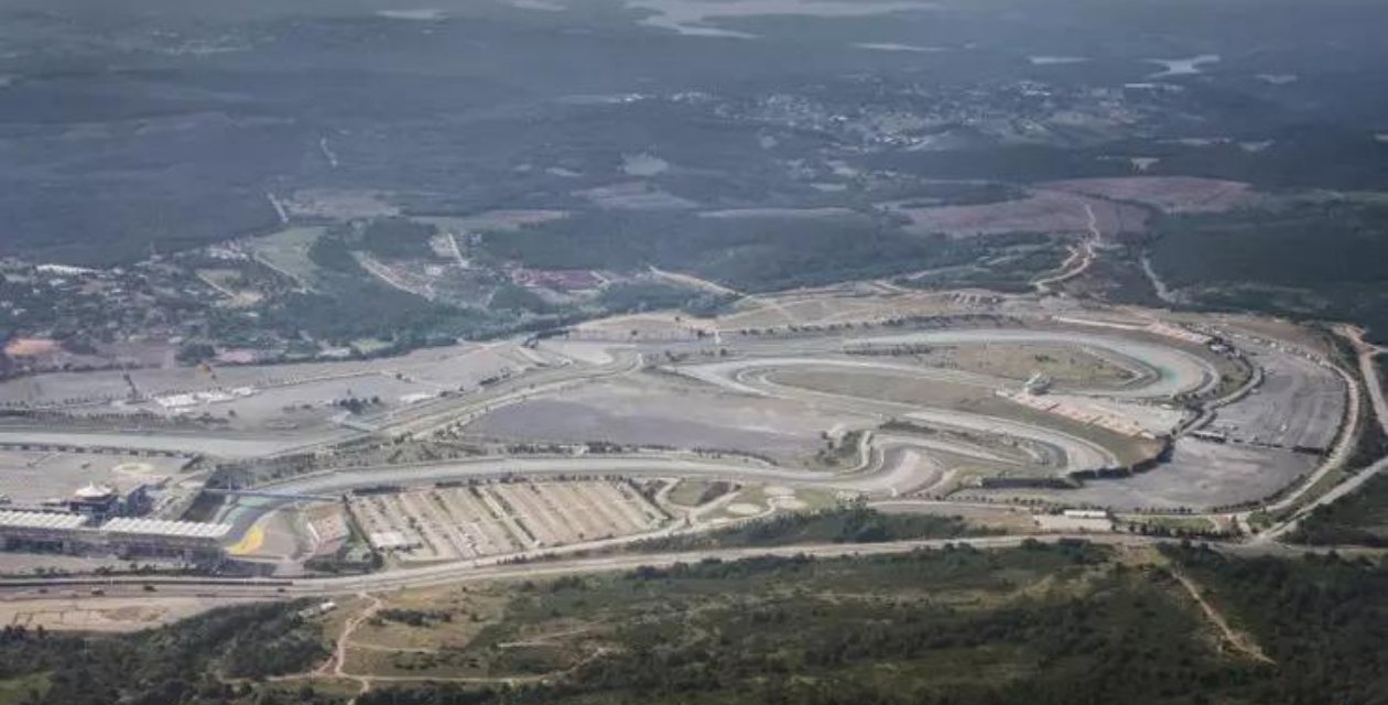 İstanbul'daki F1 pistinin kopyası 2 milyon dolara satılıyor