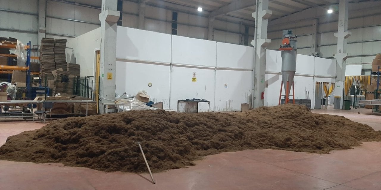 Tekirdağ'da yakalanan 7,5 ton kaçak tütüne el konuldu