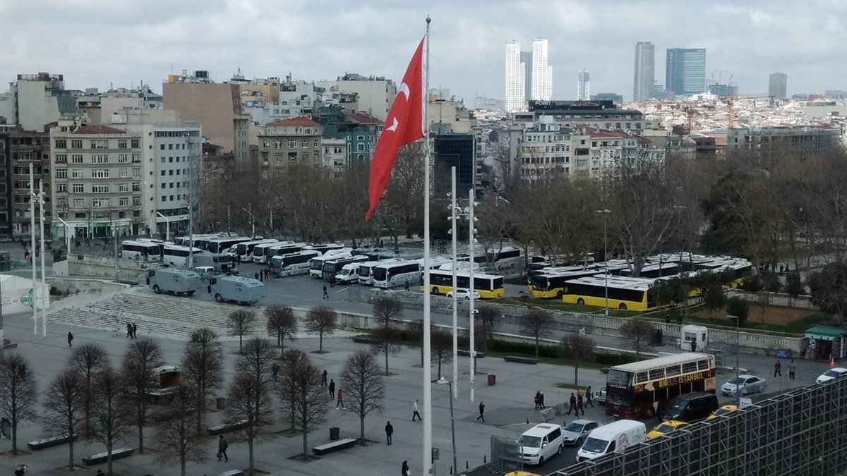 Gezi Parkı'nda seçim önlemi! Çok sayıda TOMA ve belediye otobüsü meydanda