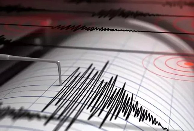 Diyarbakır'da korkutan deprem!