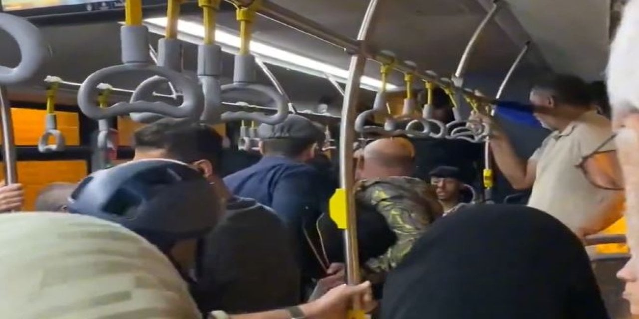 İstanbul'da metrobüste kavga böyle çıktı: "70 dosyam var, 71’i de işlemekten korkmam"