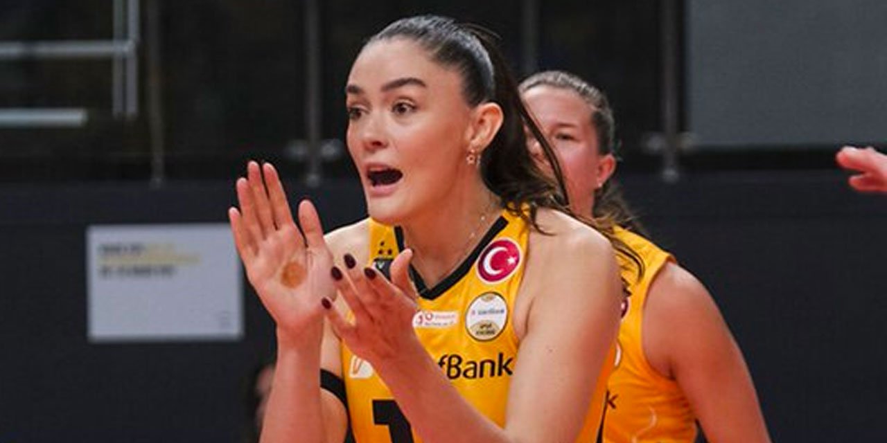 VakıfBank ilk galibiyetini evinde aldı