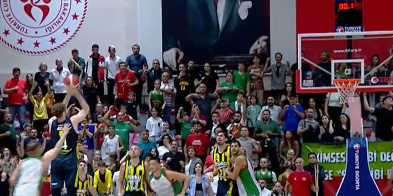 Fenerbahçe Yalova'da 1 salisede dirildi