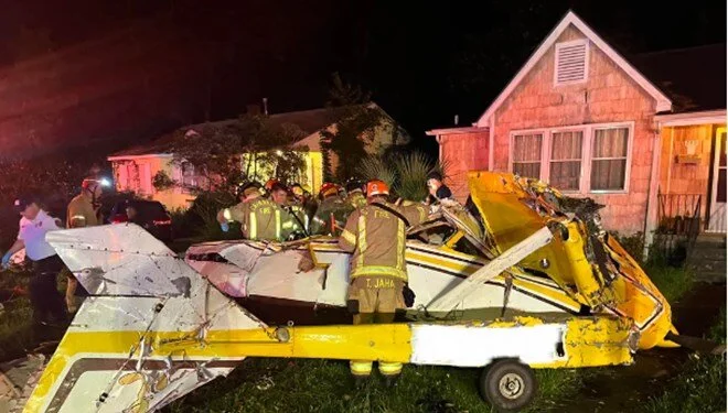 Düşen küçük uçağın pilotu yaşamını yitirdi, 1 yolcu yaralandı