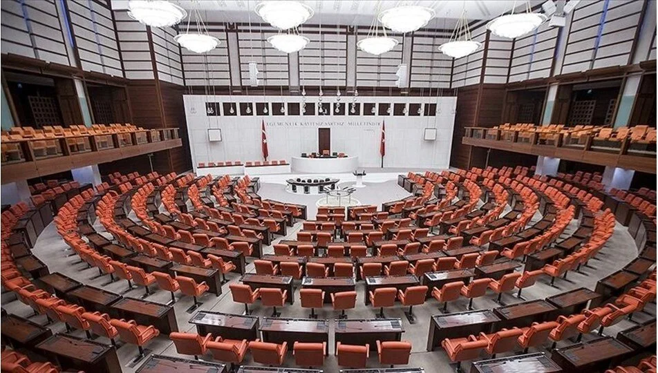 Suç oranlarındaki artışın araştırılması önergesi AKP ve MHP oylarıyla reddedildi