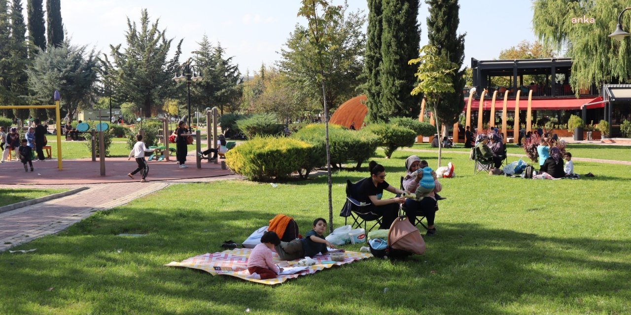 Malatyalılar deprem sonrası parklara akın etti