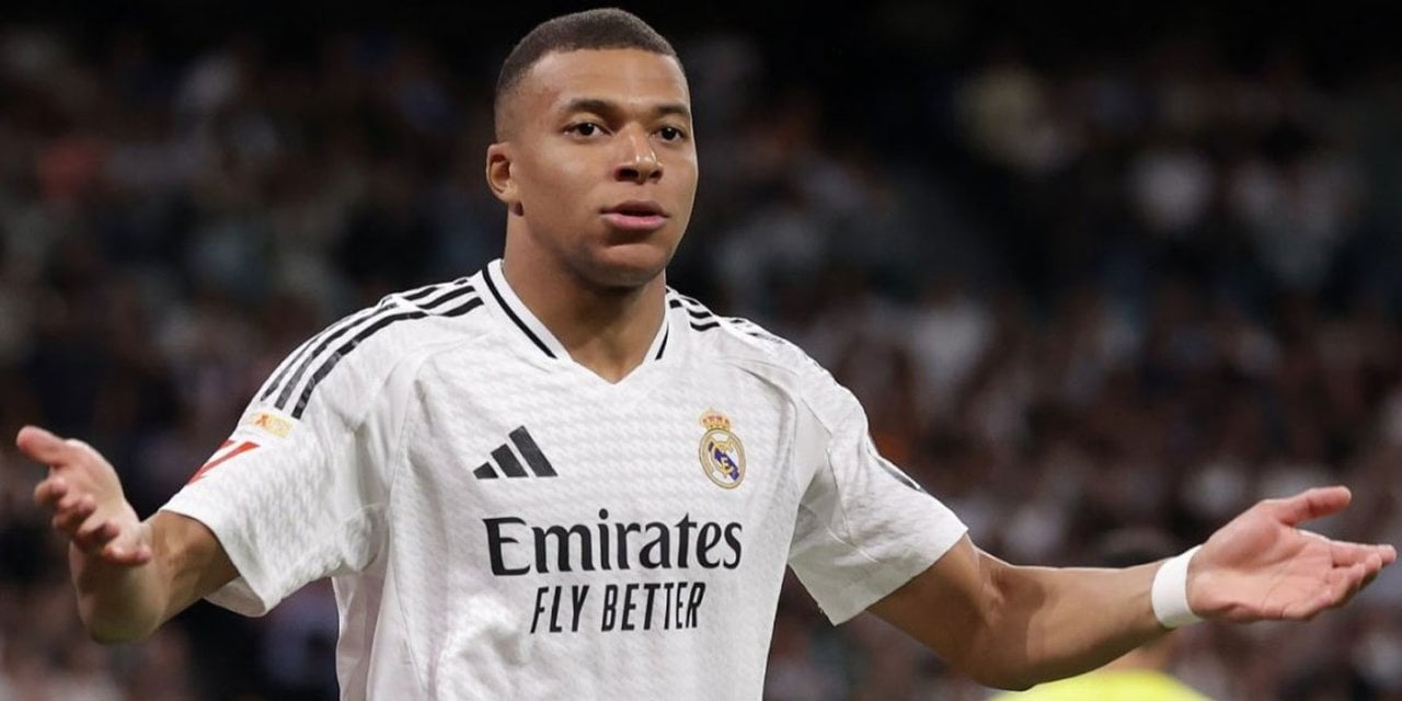 Real Madrid Mbappe'yi sildi