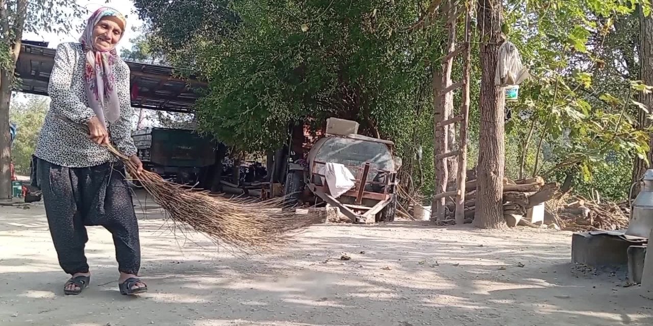 Şehit polis ablası yaşı dolduğu kamudaki işinden çıkarıldı