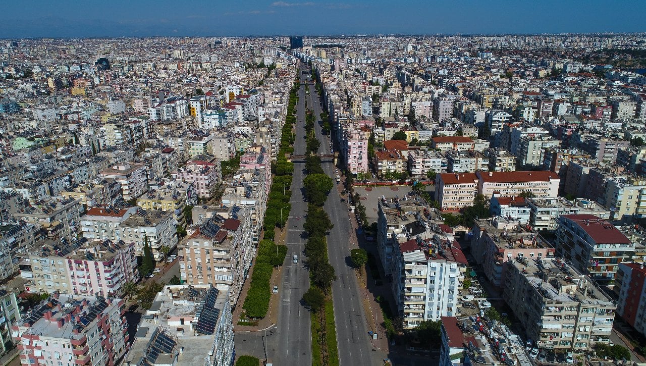 Yabancılar en çok Antalya'dan konut almayı tercih ediyor