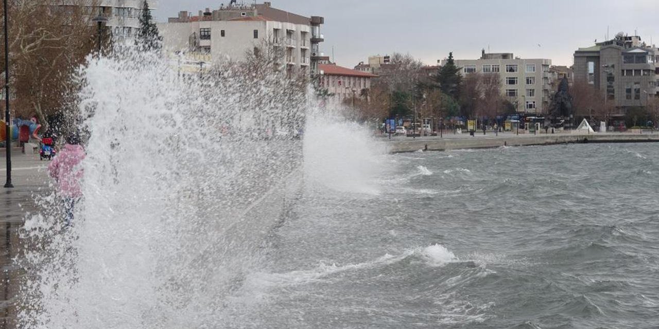 Karadeniz'in doğusu için fırtına uyarısı