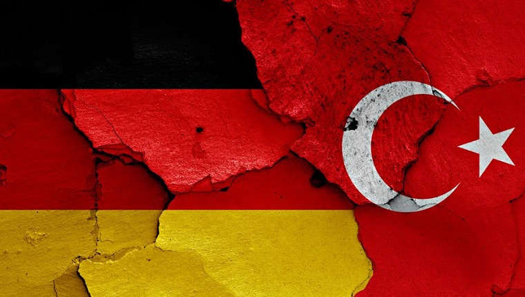 Almanya'dan çağrı: Türkiye'ye ekonomik baskıyı artırın