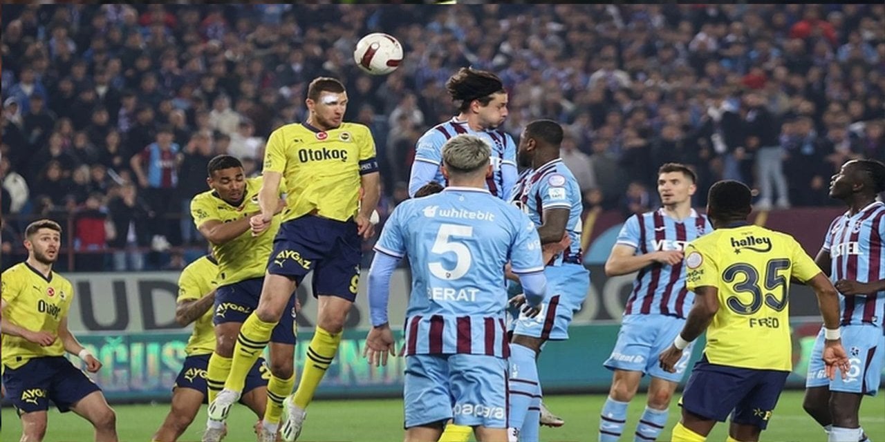 Trabzonspor Fenerbahçe karşı karşıya. İlk 11'ler belli oldu