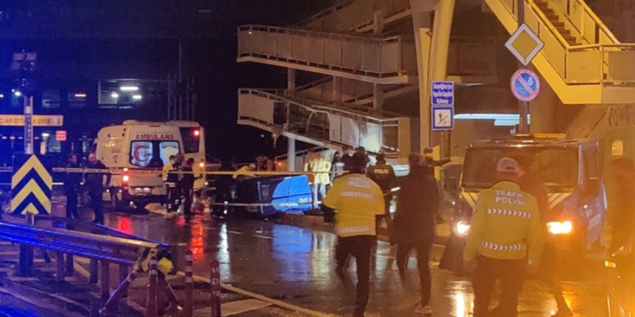 Bakırköy'de feci kaza! 1 polis şehit oldu